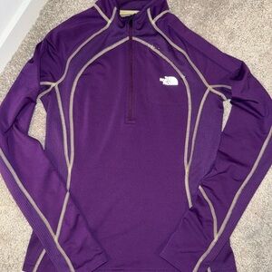 The north face flight series runningt series jogging shirt in eggplant purple